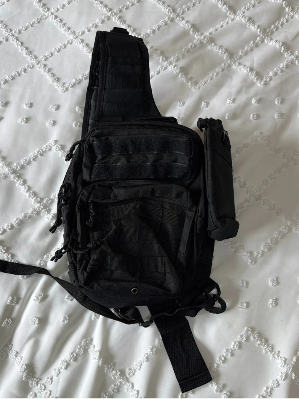 USA EveryDay Carry Sling Tactical Shoulder Bag Military Black Water Bottle Pouch